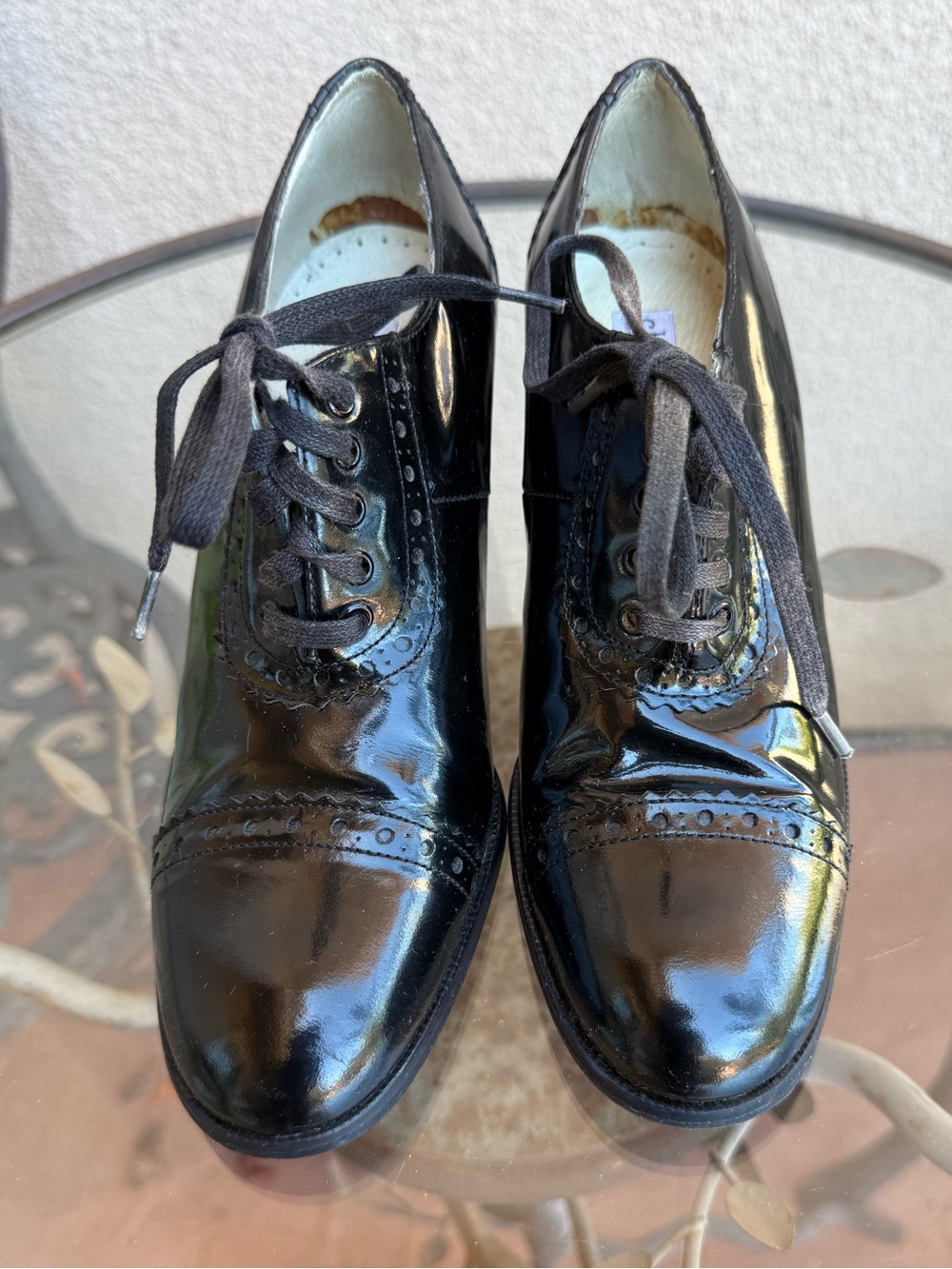 Charles David Black Patent Leather Lace-Up Oxfords